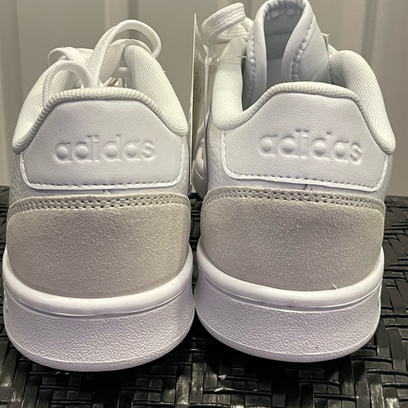 NIB ADIDAS Grand Court SE white tennis shoes - Picture 5 of 7